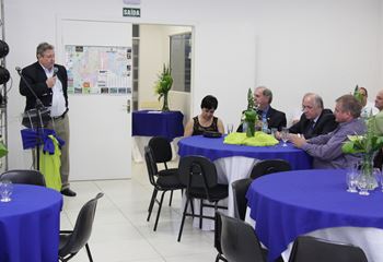 Sr. Valdir Carpenedo, representando o Sr. Paulo Vicente Caleffi, presidente da FETRANSUL.
